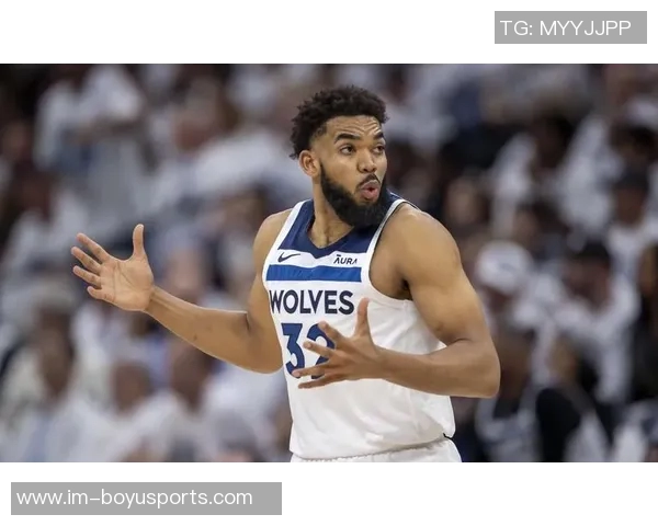 尼克斯积极寻求引援目标与鹈鹕森林狼展开初步交易讨论 尼克斯积极寻求引援目标与鹈鹕森林狼展开初步交易讨论