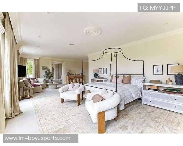 珍妮花费420万美元购海滨豪宅100亿财富面前显得微不足道