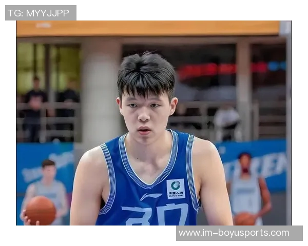 杨瀚森反思五次失误经历追求创新却未能帮助球队